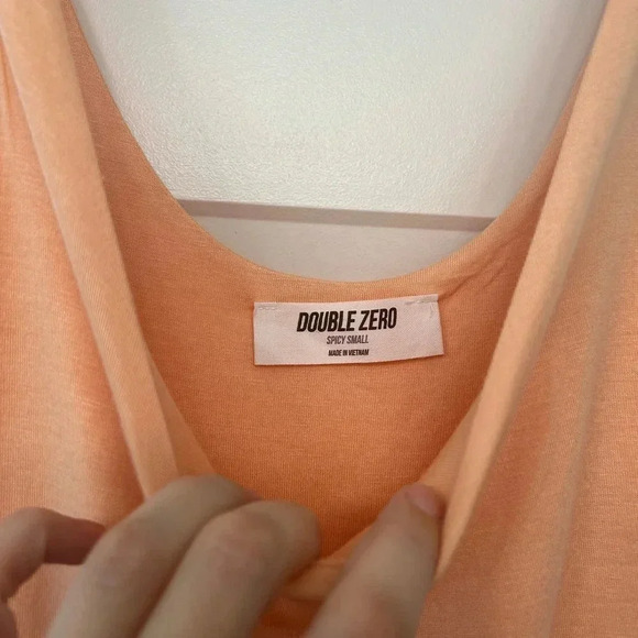 Double zero peach tank - Picture 2 of 5